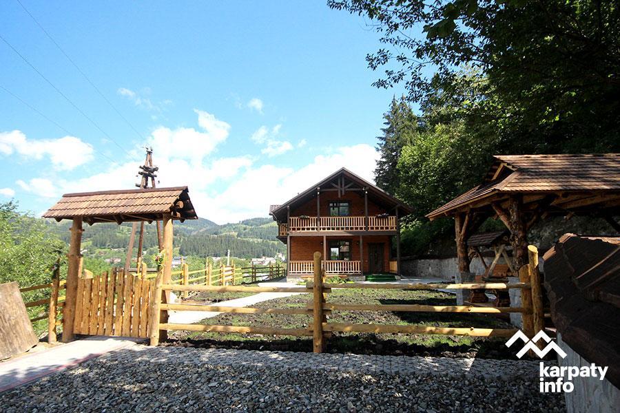 Villa Karpatska Oselia Verkhovyna Esterno foto